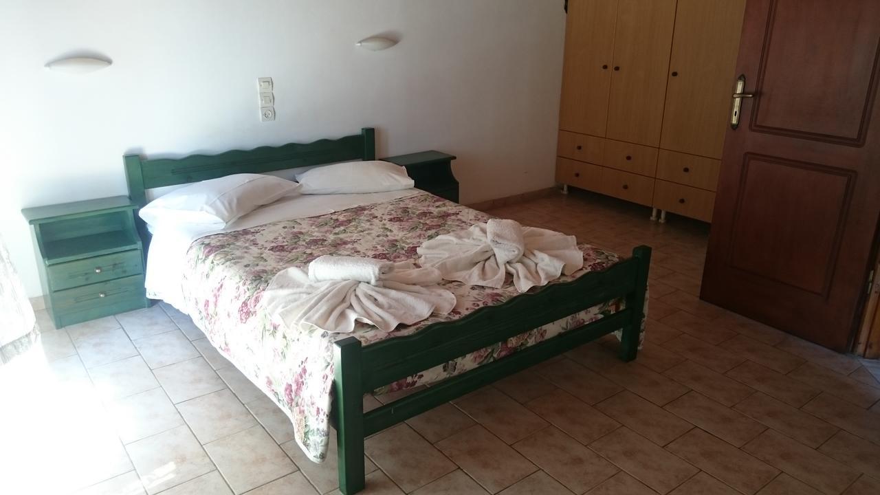 Dakis Studios Keri Exteriér fotografie